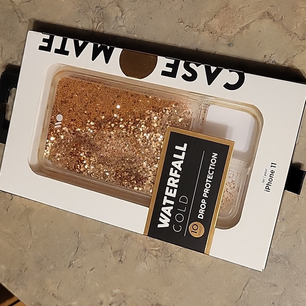 Case-Mate Waterfall Fitted Hard Shell Case for iPhone 11 and XR - Ro…